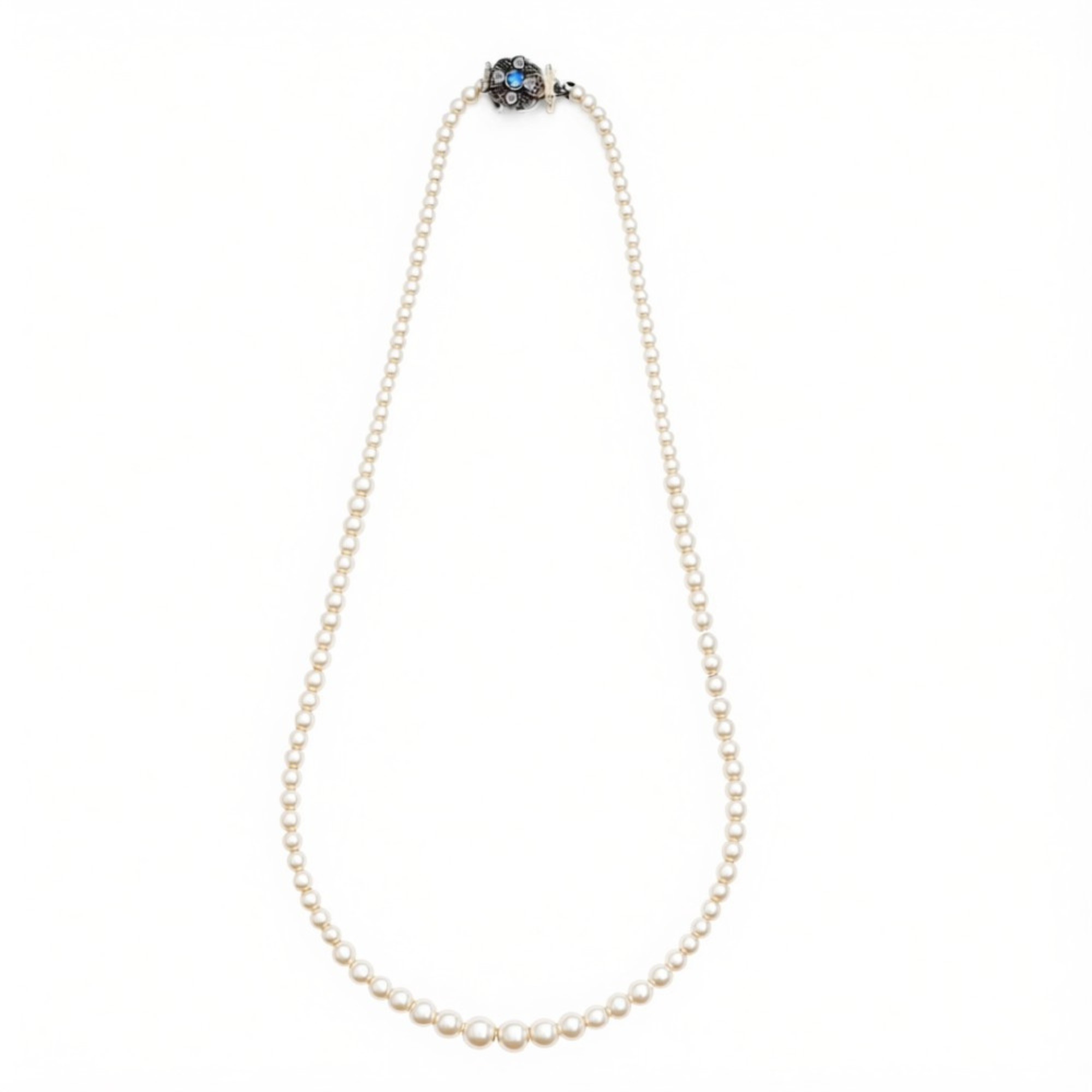 Graduated Pearl Necklace 18in