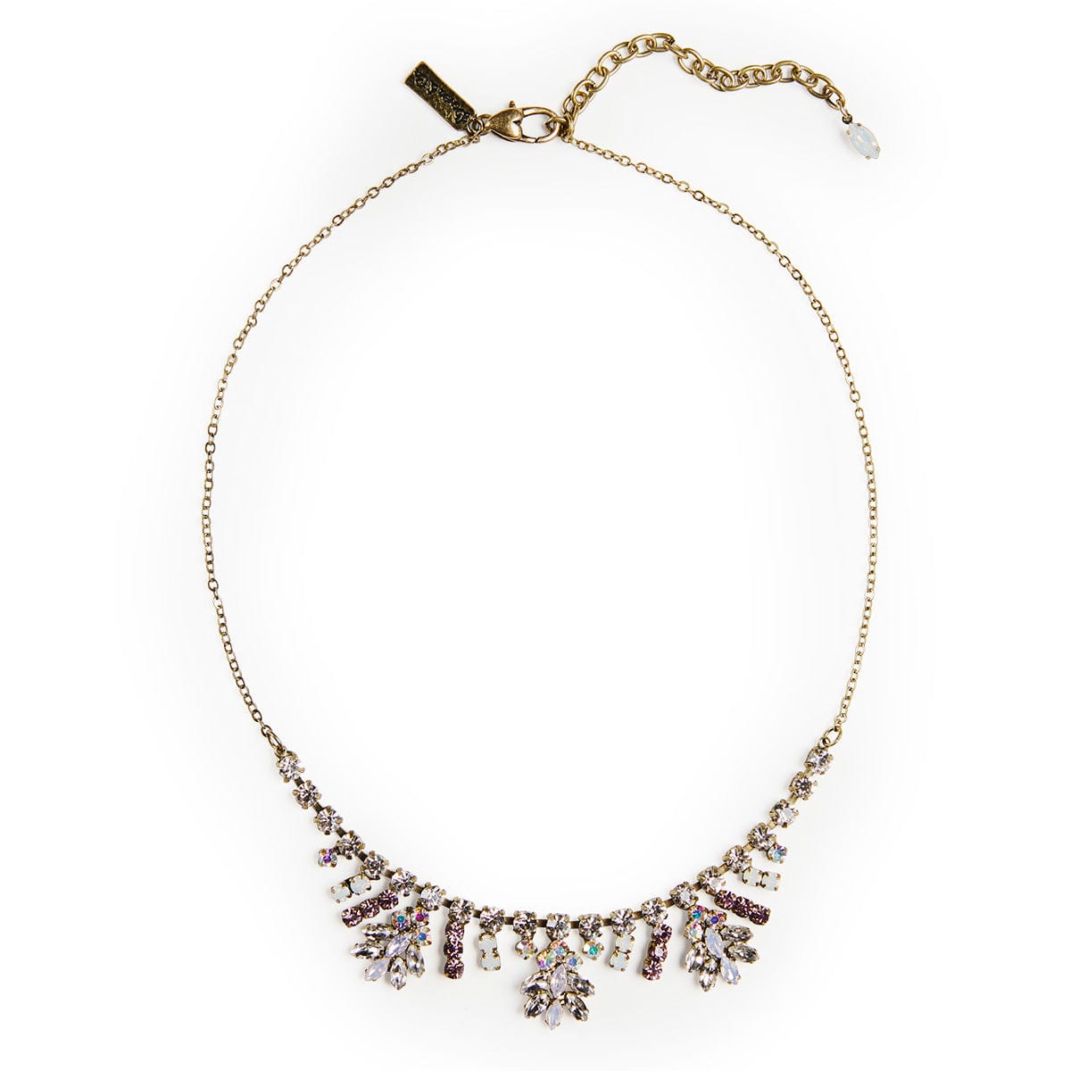 Picture of 1950s inspired vintage leaf stone necklace suitable for all special occassions like weddings
