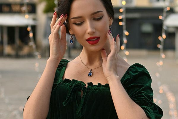 Woman wearing jewelelry gift set