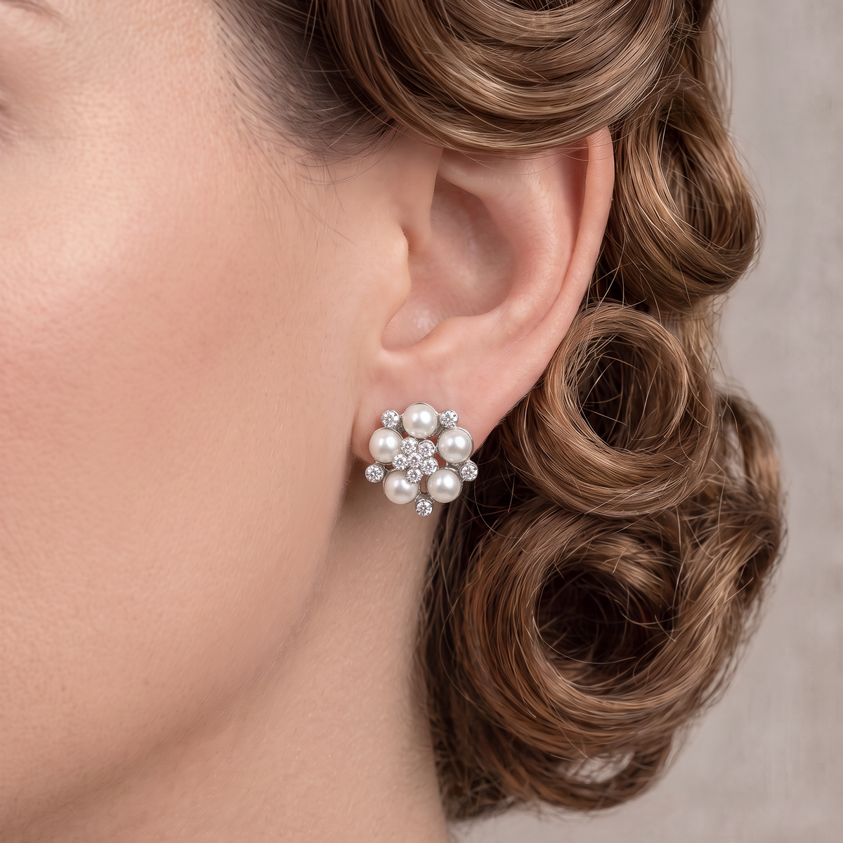 Audrey Hepburn Pearl Studs