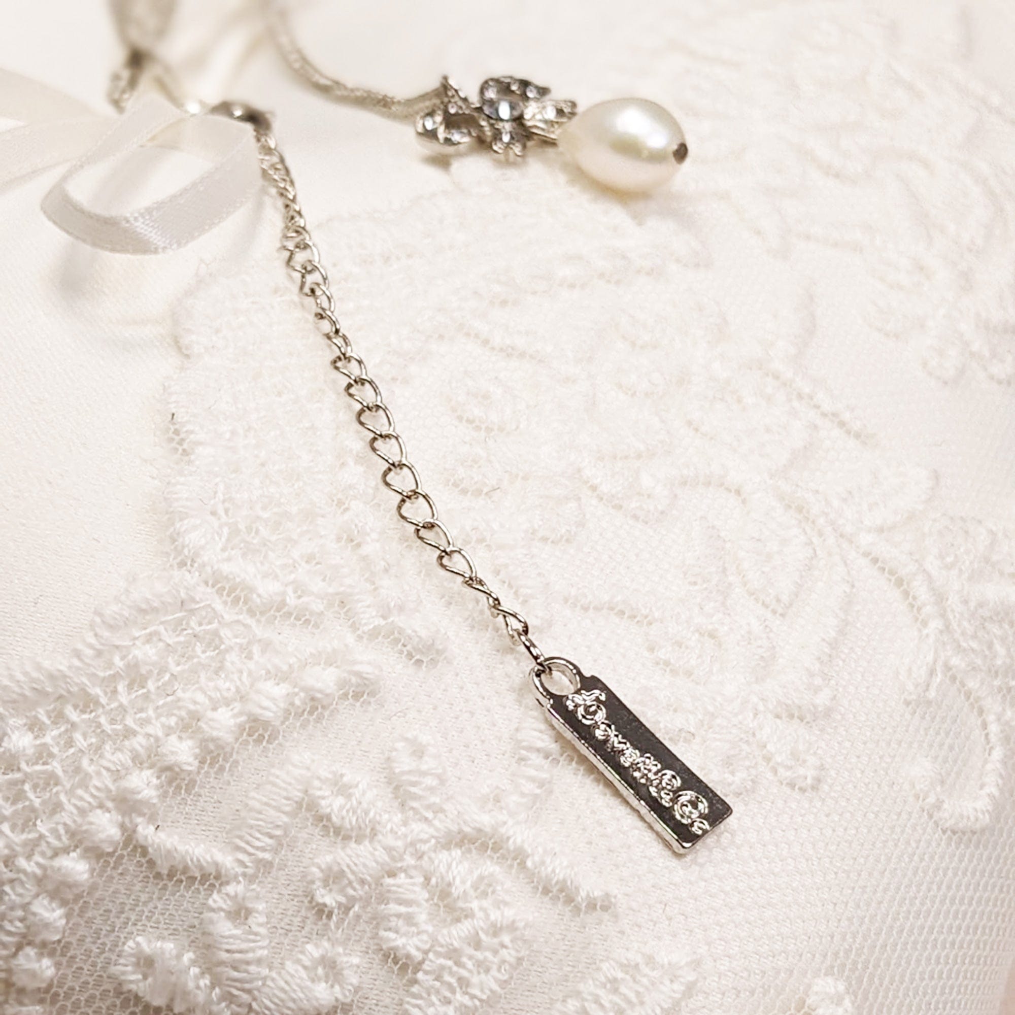 Bow Necklace Earring Gift Set