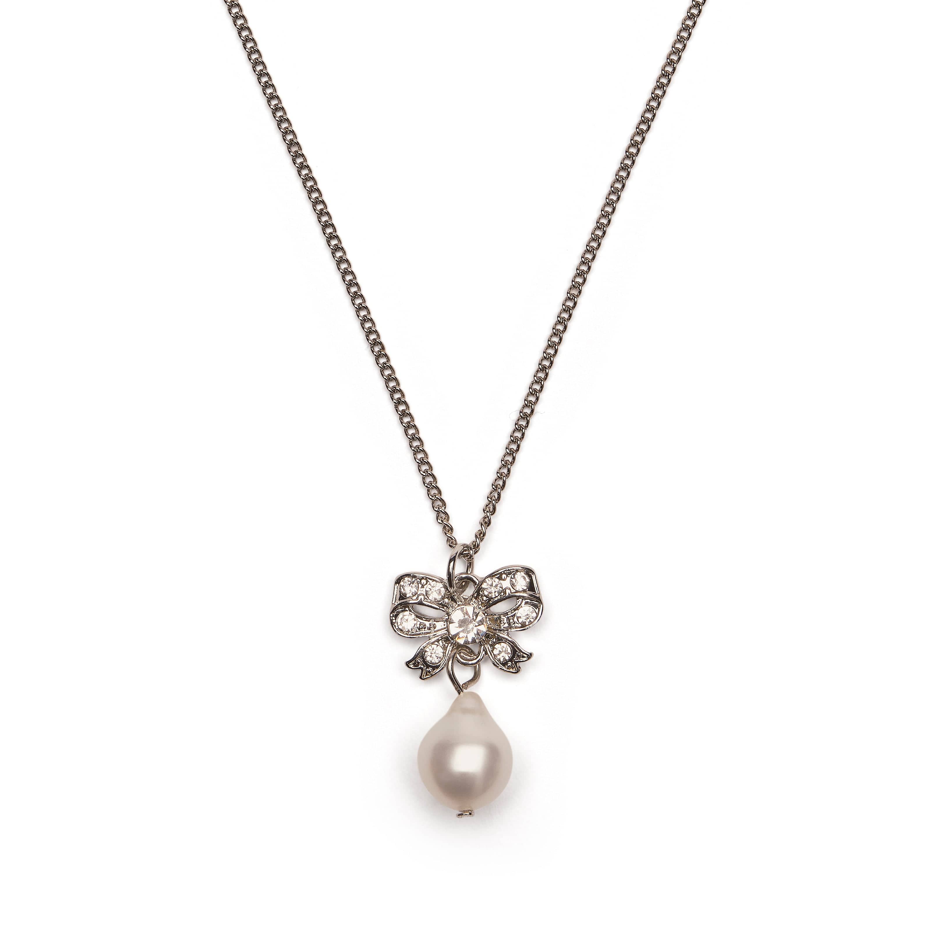 Vintage pearls necklace with bow  Lovett & Co