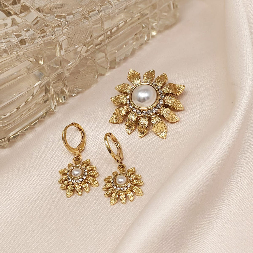 Sunflower 50s Hoop earrings: Pearl and Gold Hoops