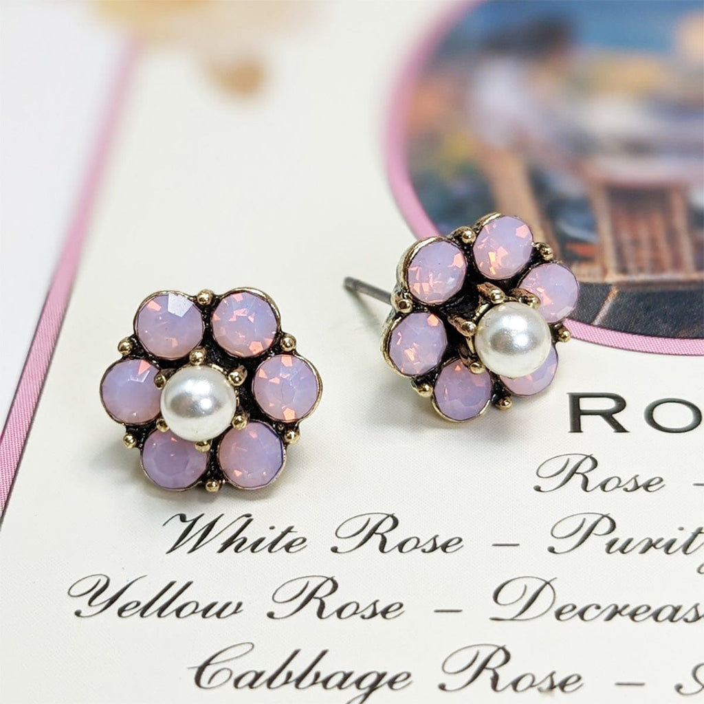 Vintage pearl stud earrings : Tiny vine pink earrings