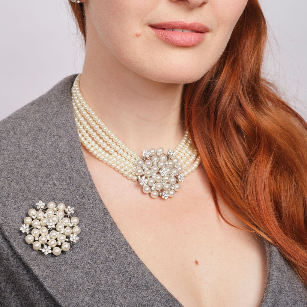 Audrey Hepburn Style Brooch: Pearl and Diamante Brooch