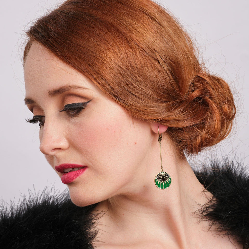 Vintage Art Deco Earrings: Emerald Green Drop Earrings