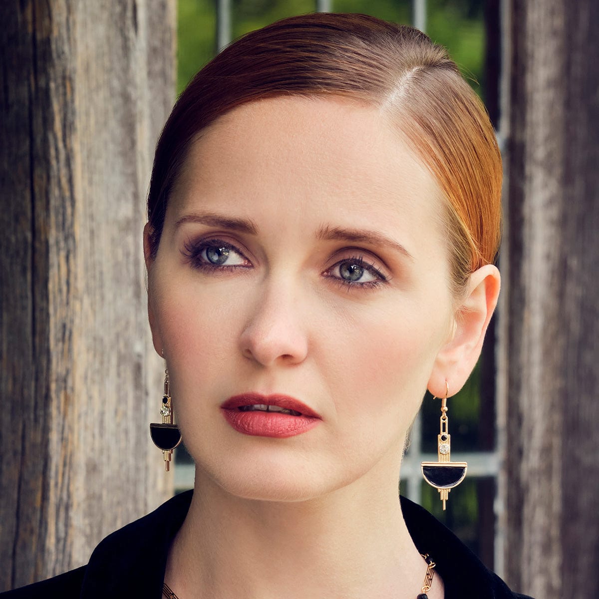 Art-Deco-Brass-and-Jet-Enamel-Drop-Earrings