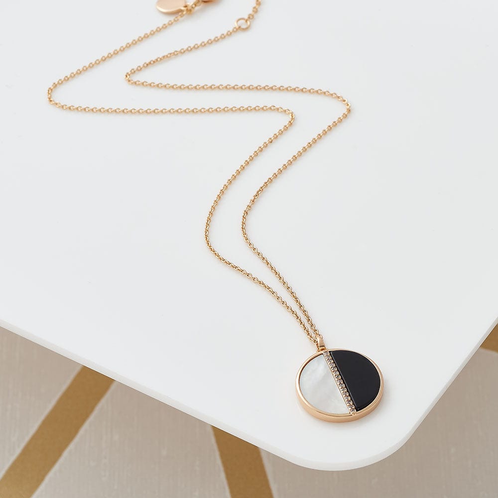 Onyx Circle Pendant Necklace