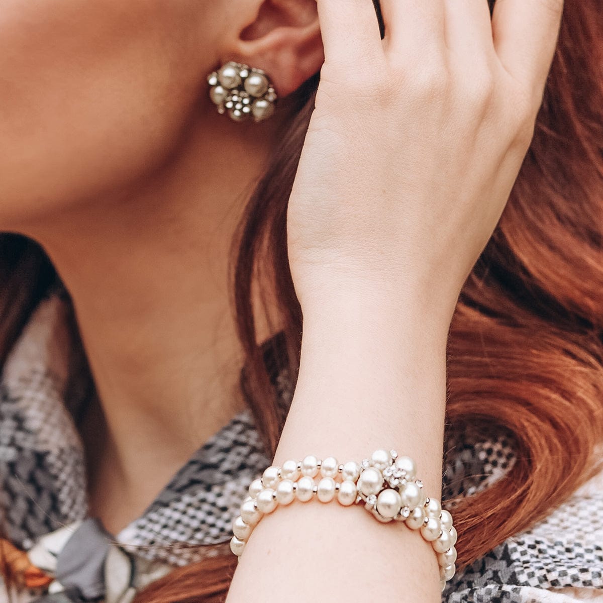 Audrey Hepburn Stretch Pearl Bracelet  Lovett & Co